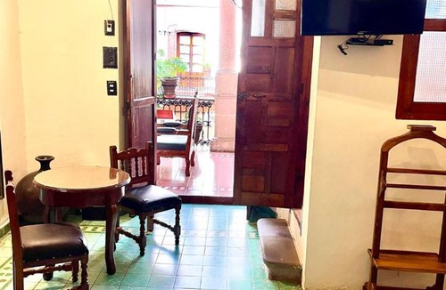Centro Hotel | Hotel Los Escudos