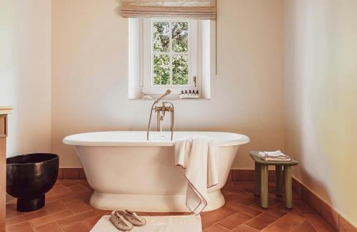 Saint-Tropez Hotel | Hotel Lou Pinet