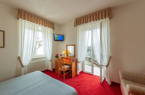 Barco Hotel | Hotel Lucia