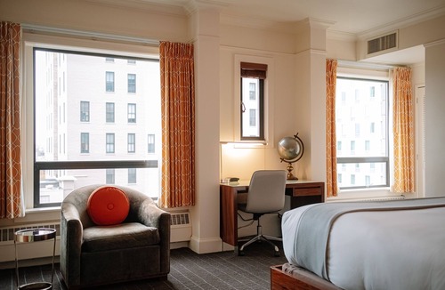 Downtown Portland Hotel | Hotel Lucia