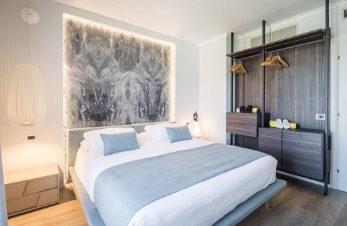 Marina di Massa Hotel | Hotel Luna