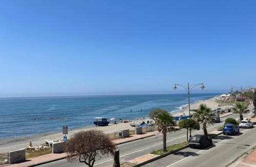 Brancaleone Marina House | Hotel Lungomare Brancaleone