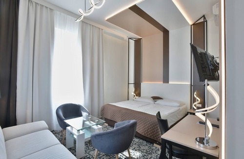 Vinohrady Hotel | Hotel Máchova