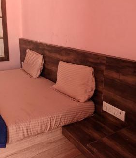 Matheran Hotel | Hotel M N Matheran