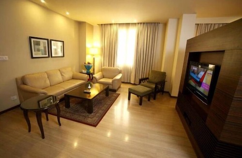 Jalandhar Hotel | Hotel M1