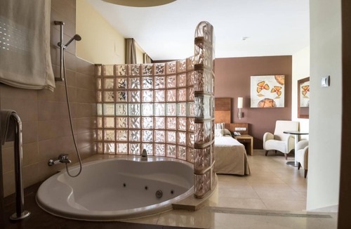 El Carpio Hotel | Hotel Macami