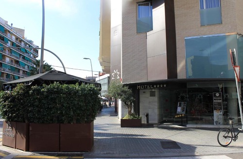 Collblanc y La Torrassa Hotel | Hotel Madanis