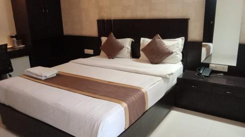 Junagadh Hotel | Hotel Magnum Inn