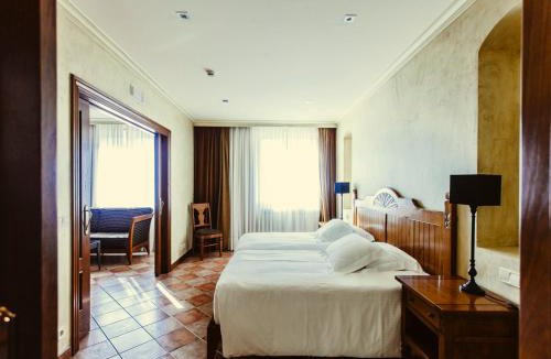 Cintruenigo Hotel | Hotel Maher