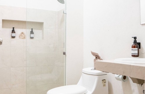 Diego Rojas Zapata Hotel | Hotel Makech