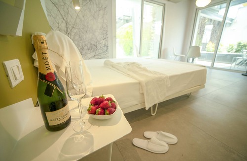 Aci Trezza Hotel | Hotel Malavoglia