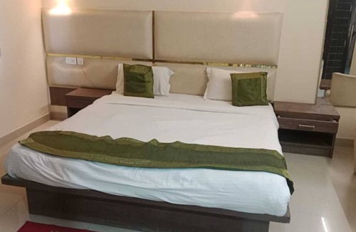 Rakabganj Hotel | Hotel Mani Ram Palace