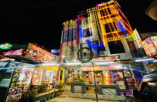 Lumbini Hotel | Hotel MAQ Lumbini