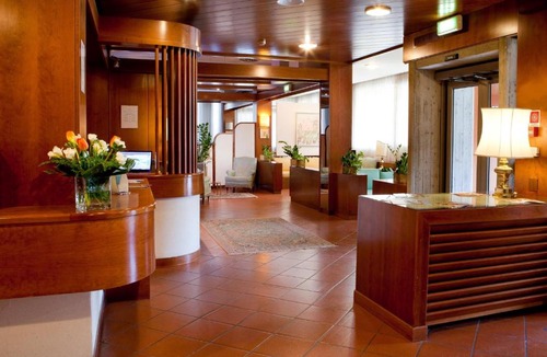 Ponte San Nicolo Hotel | Hotel Marconi