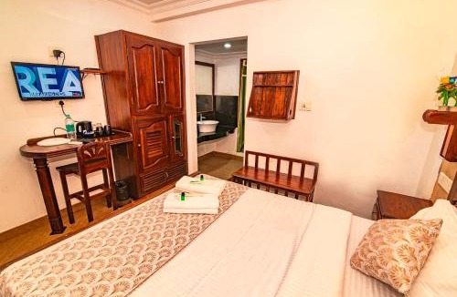 Kochi Hotel | Hotel Mart View