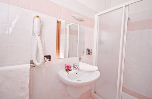 Ronzo-Chienis Hotel | Hotel Martinelli