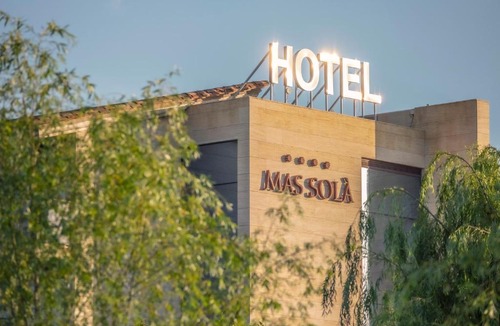 Santa Coloma de Farners Hotel | Hotel Mas Solà