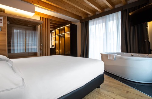 Crocifissa di Rosa Hotel | Hotel Master