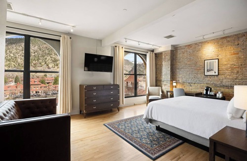 Glenwood Springs Hotel | Hotel Maxwell Anderson