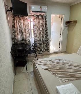 Zona Leste Hotel | HOTEL MEDIEVAL