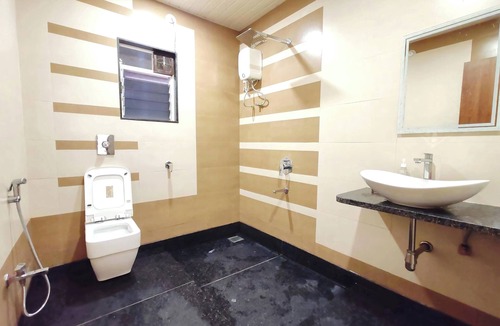 Chiplun Hotel | Hotel Meera Regency