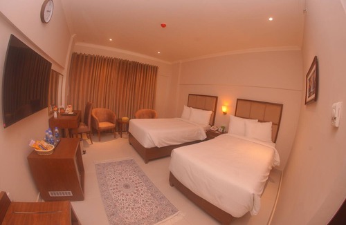 Karachi Hotel | Hotel Mehran