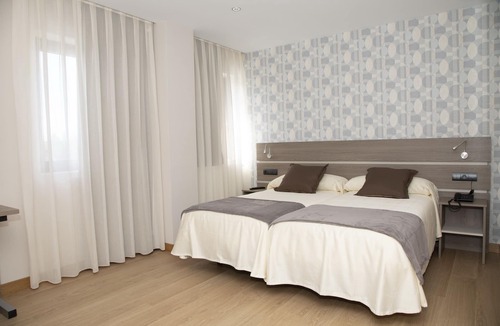 Muriedas Hotel | Hotel Mercedes