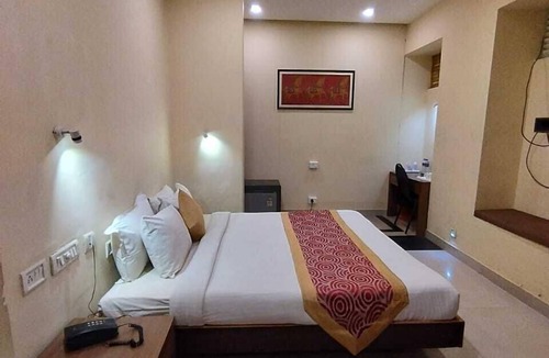 Thrissur Hotel | Hotel Merlin Interantional