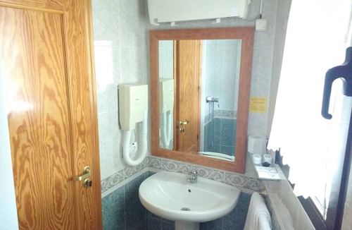 Banyeres de Mariola Hotel | Hotel Meson El Castillo