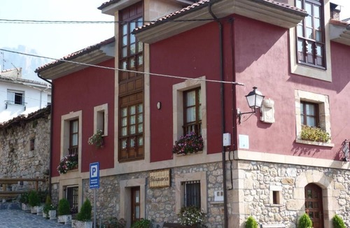 Arenas de Cabrales Hotel | Hotel Mestas
