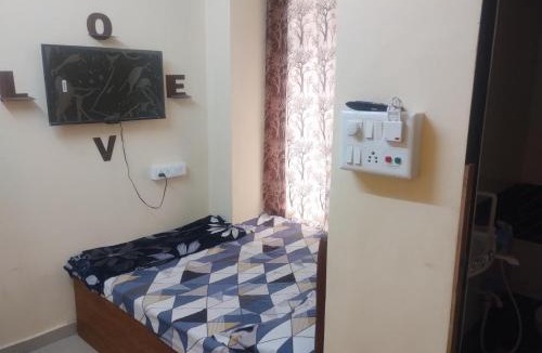 Surat Hotel | Hotel Metro Althan
