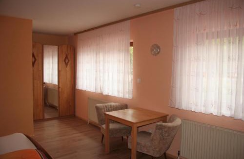 Ramstein-Miesenbach House | Hotel Michaela