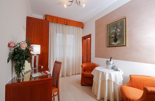 Terranuova Bracciolini Hotel | Hotel Michelangelo