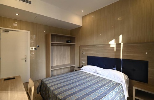 Central Station Hotel | Hotel Midway
