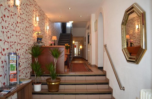 Stadtmitte Hotel | Hotel Minerva Garni