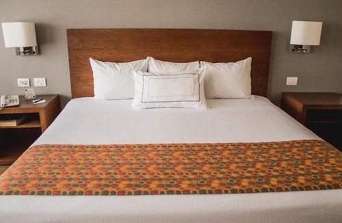 Mercurio Hotel | Hotel Mirage - Centro Histórico de Querétaro