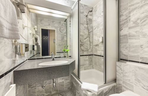 Innenstadt Hotel | Hotel Mirage Düsseldorf-Neuss