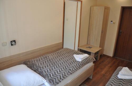 Rzezawa Hotel | Hotel Mis