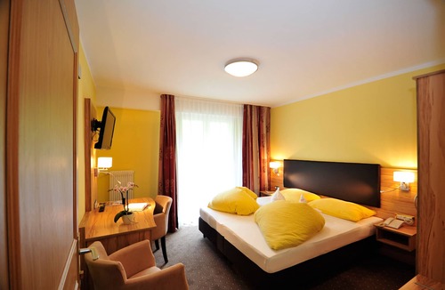 Schenna Hotel | Hotel Mitlechnerhof