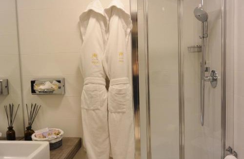 Pavia Hotel | Hotel Moderno