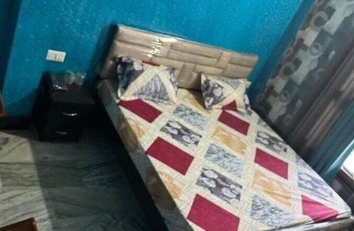 Pithoragarh Hotel | Hotel Monal Deluxe Room