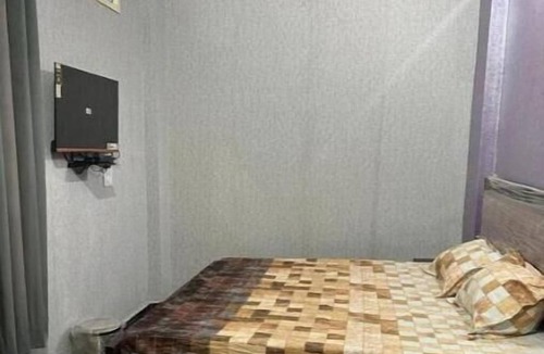 Pithoragarh House | Hotel Monal Deluxe Room