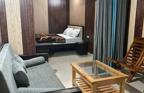 Pithoragarh Hotel | Hotel Monal