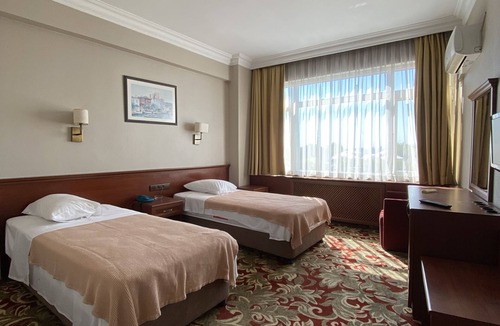 Asmali Mescit Hotel | Hotel Monopol