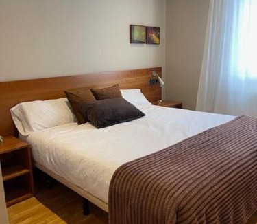 Villar de Pineres Hotel | Hotel Montaña Central
