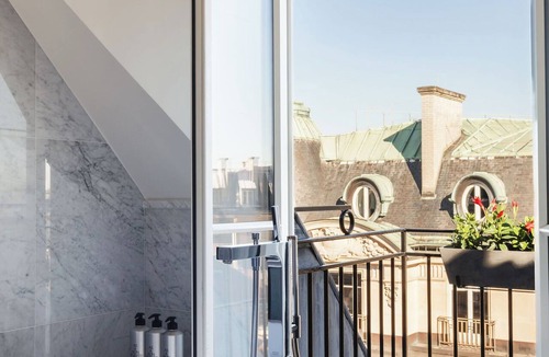 Saint-Thomas-d'Aquin Hotel | Hotel Montalembert