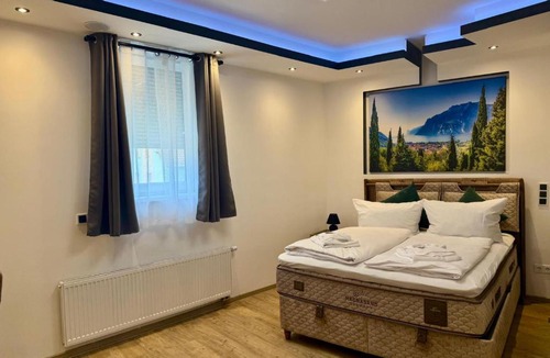 Worms Hotel | Hotel Montenegro