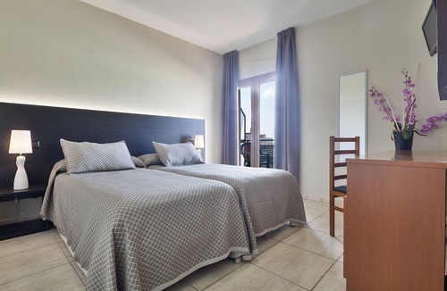 Roses Town Center Hotel | Hotel Montmar