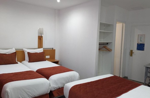 Quartier Vieux Marche-Cathedrale Hotel | Hotel Morand