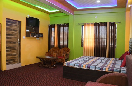 Pithoragarh Hotel | Hotel Mountain View And Rooftop Restaurant